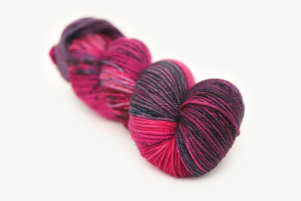 speckled hand dyed hot pink purple aqua bulky yarn