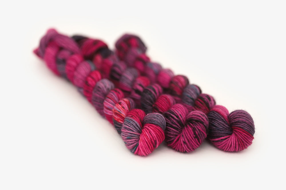 speckled hand dyed hot pink purple aqua phyllis sock mini yarn