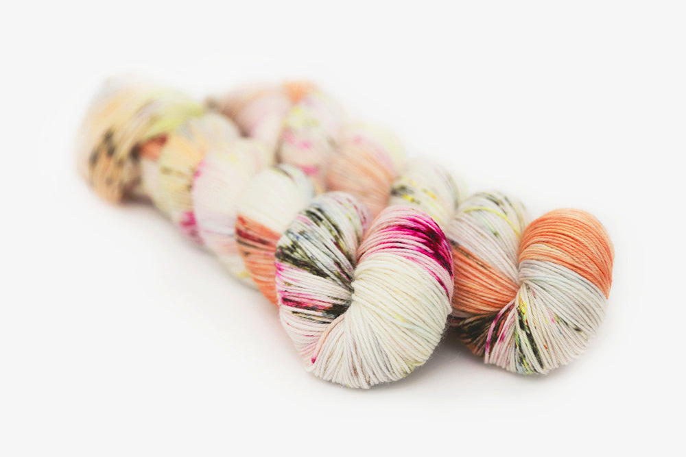 speckled hand dyed pink white neon yellow orange phyllis sock yarn