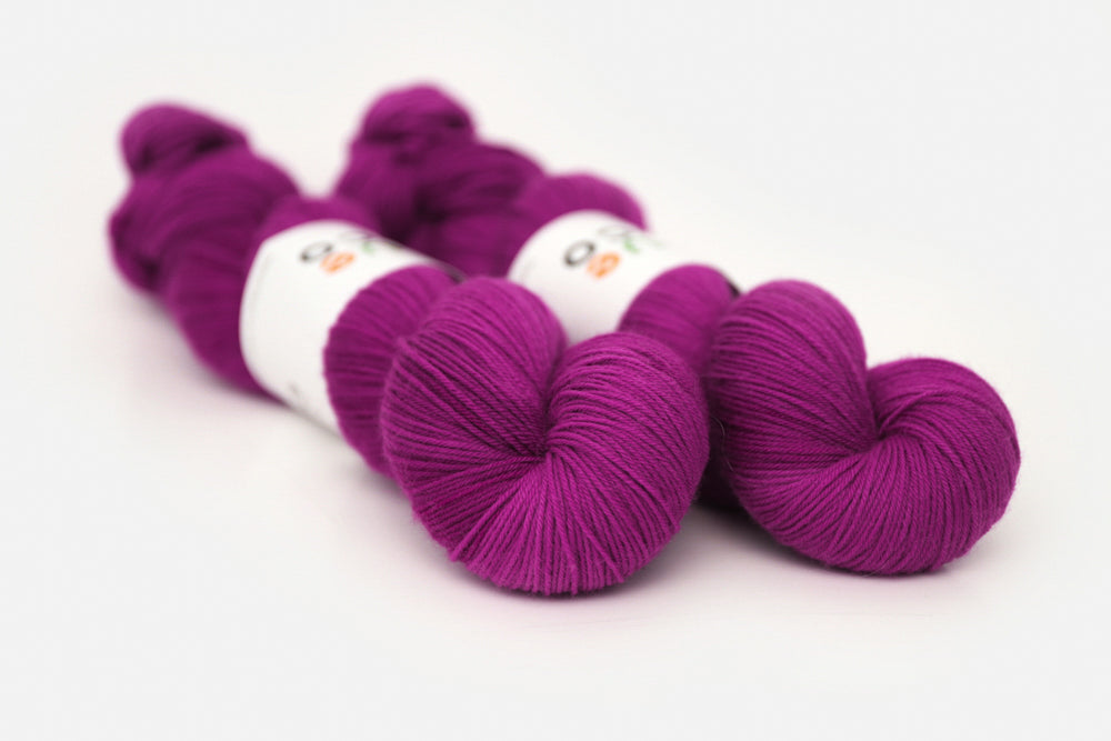 semisolid hand dyed mulberry (magenta berry pink) phyllis sock yarn