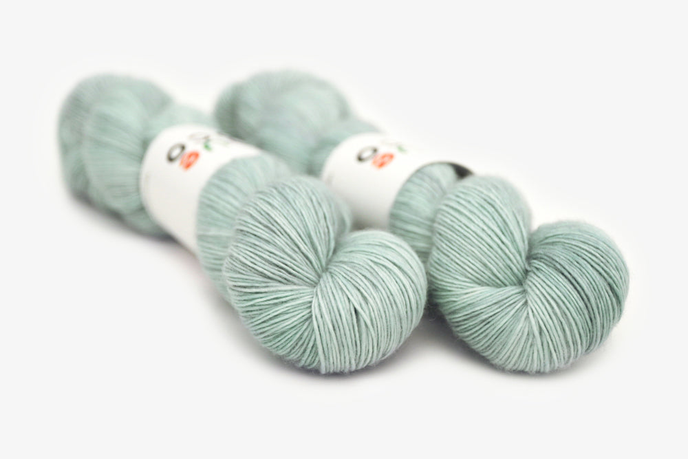 semisolid hand dyed light powder blue single sock yarn
