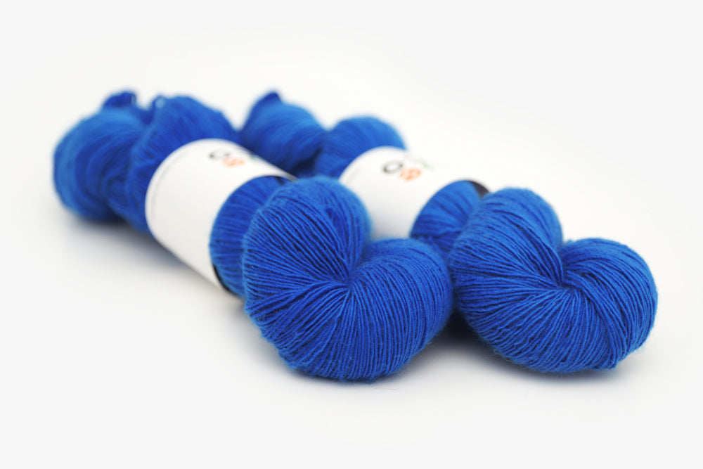 semisolid hand dyed cobalt (bright royal blue) single sock yarn