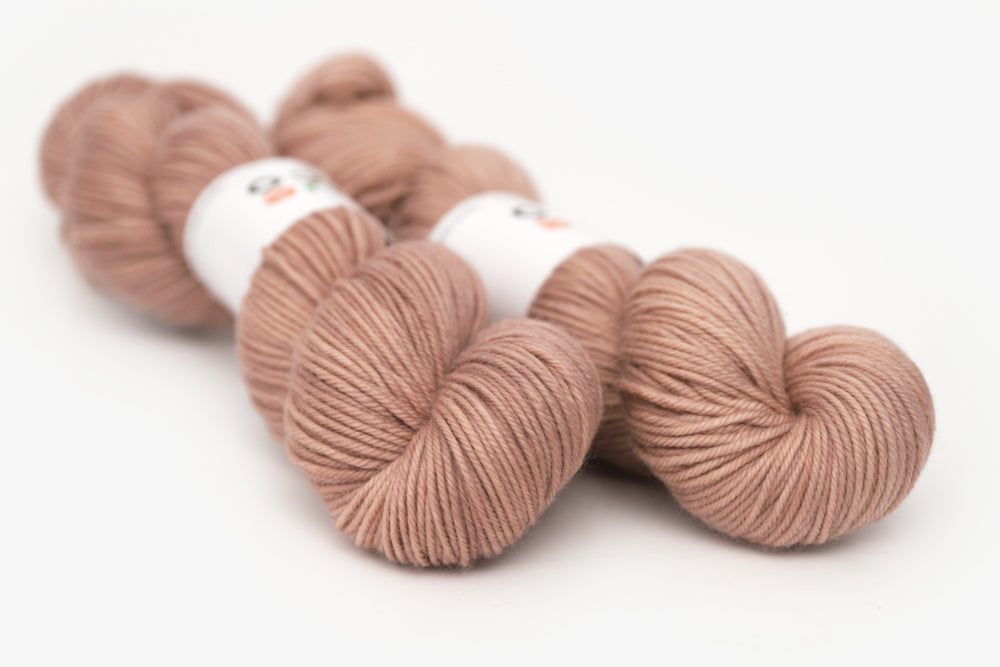 semisolid hand dyed mauve (taupe) dk yarn