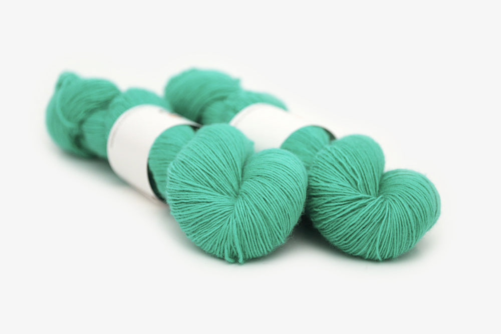 semisolid hand dyed spearmint (bright mint green) single sock yarn