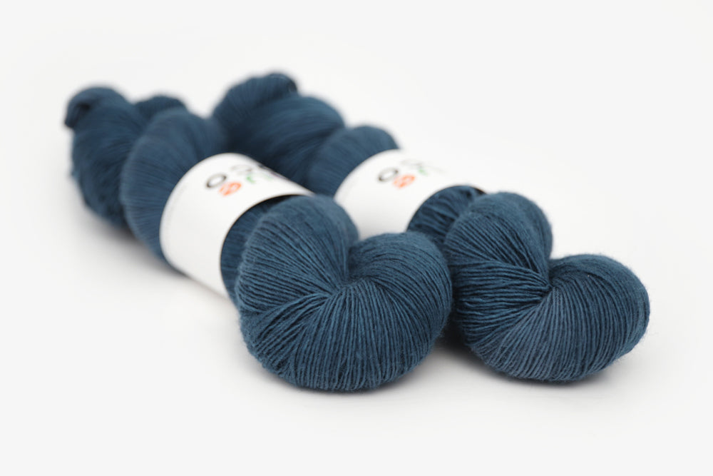 semisolid hand dyed spruce (dark teal green) single sock yarn