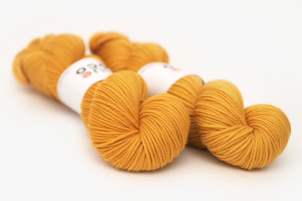 semisolid hand dyed squash (mustard gold yellow) dk yarn